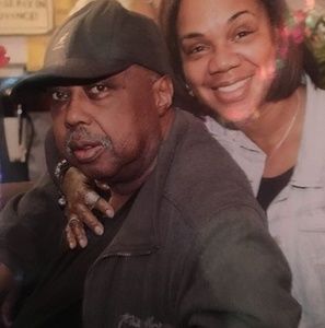 Meet your Posher, Pauline